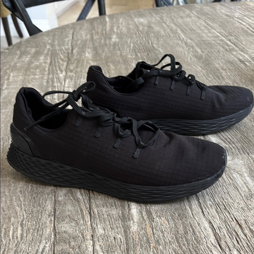 NOBULL weightlifting Men's Black Athletic shoes. Perfect condition!